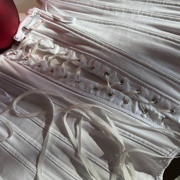 Coquette White Rosey Print Corset (SMALL) - Picture 6 of 9